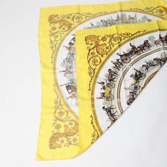 HERMES Authentic Yellow Scarf - Picture 4 of 13